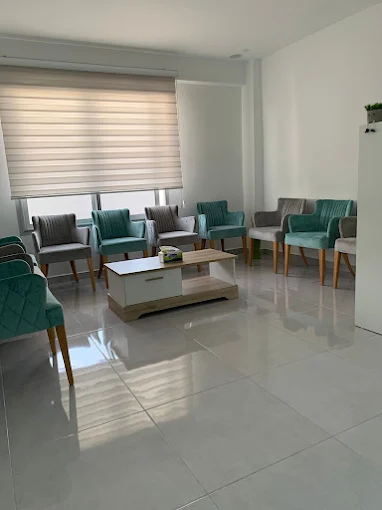 Dr. Souhaila Karmoun